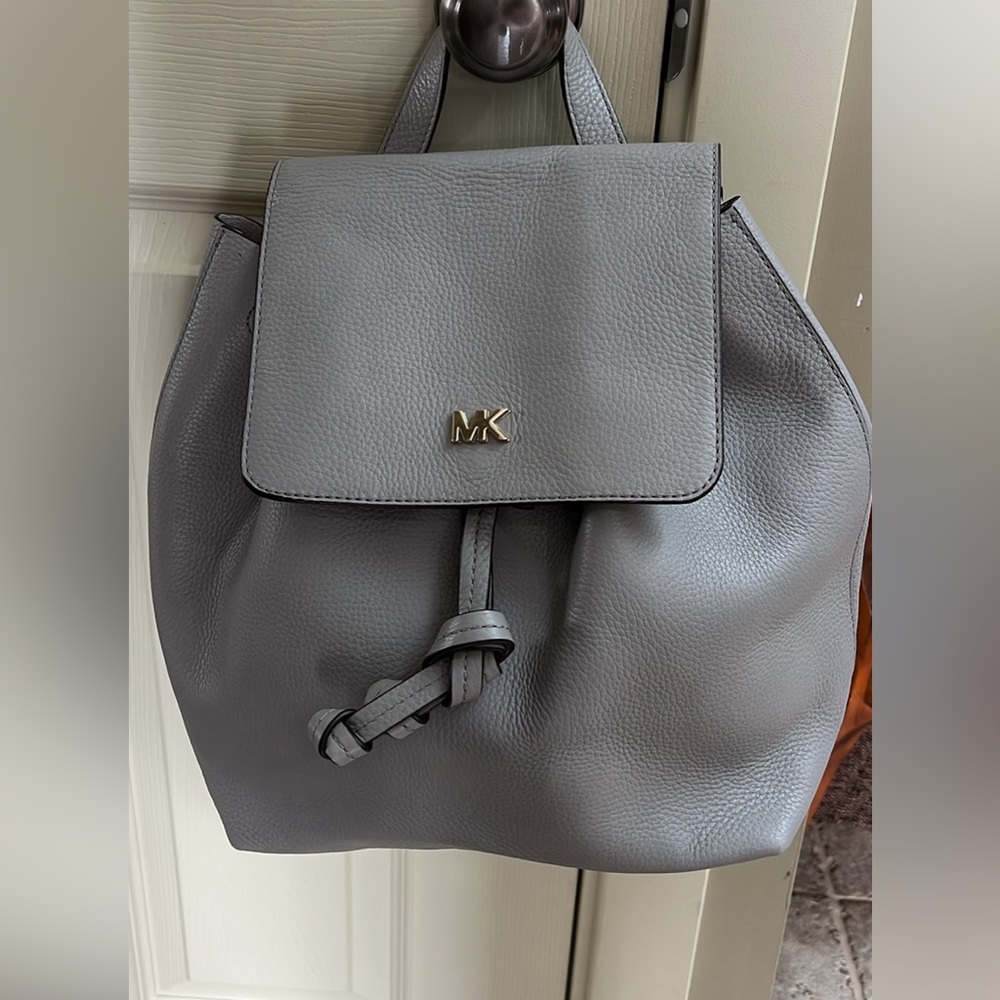 NWOT! Michael Kors Dove Grey Pebble Leather Drawstring Backpack